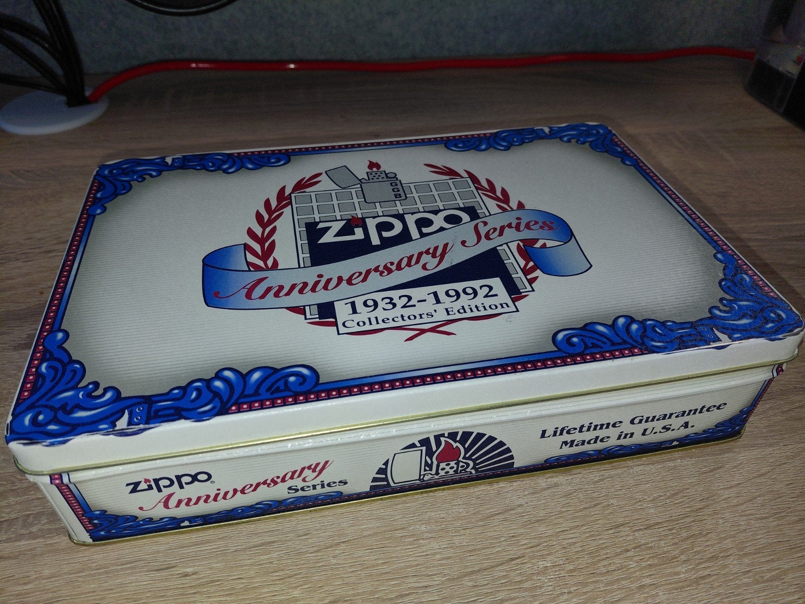 Zippo Anniversary Series 1932-1992 Collectors' Edition, Ophalen of Verzenden, Zo goed als nieuw, Aansteker