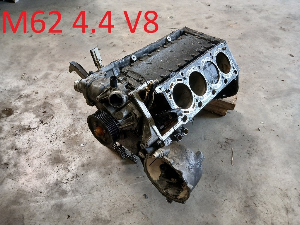 BMW M62 Motor blok met schade 4.4 V8 Vanos M62b44 Onderblok, Ophalen of Verzenden, Gebruikt, BMW