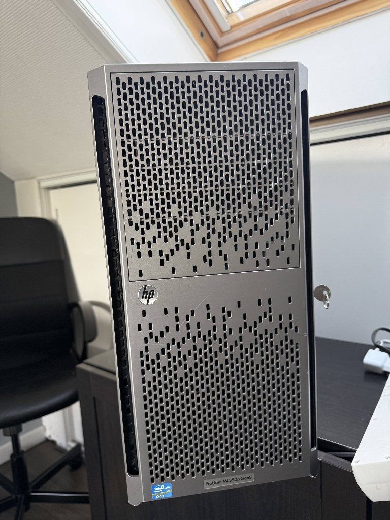 HP ProLiant ML350p Gen8 | 112GB RAM | E5-2620 | P420, Ophalen, Gebruikt, 2 tot 3 Ghz, Hot swappable onderdelen