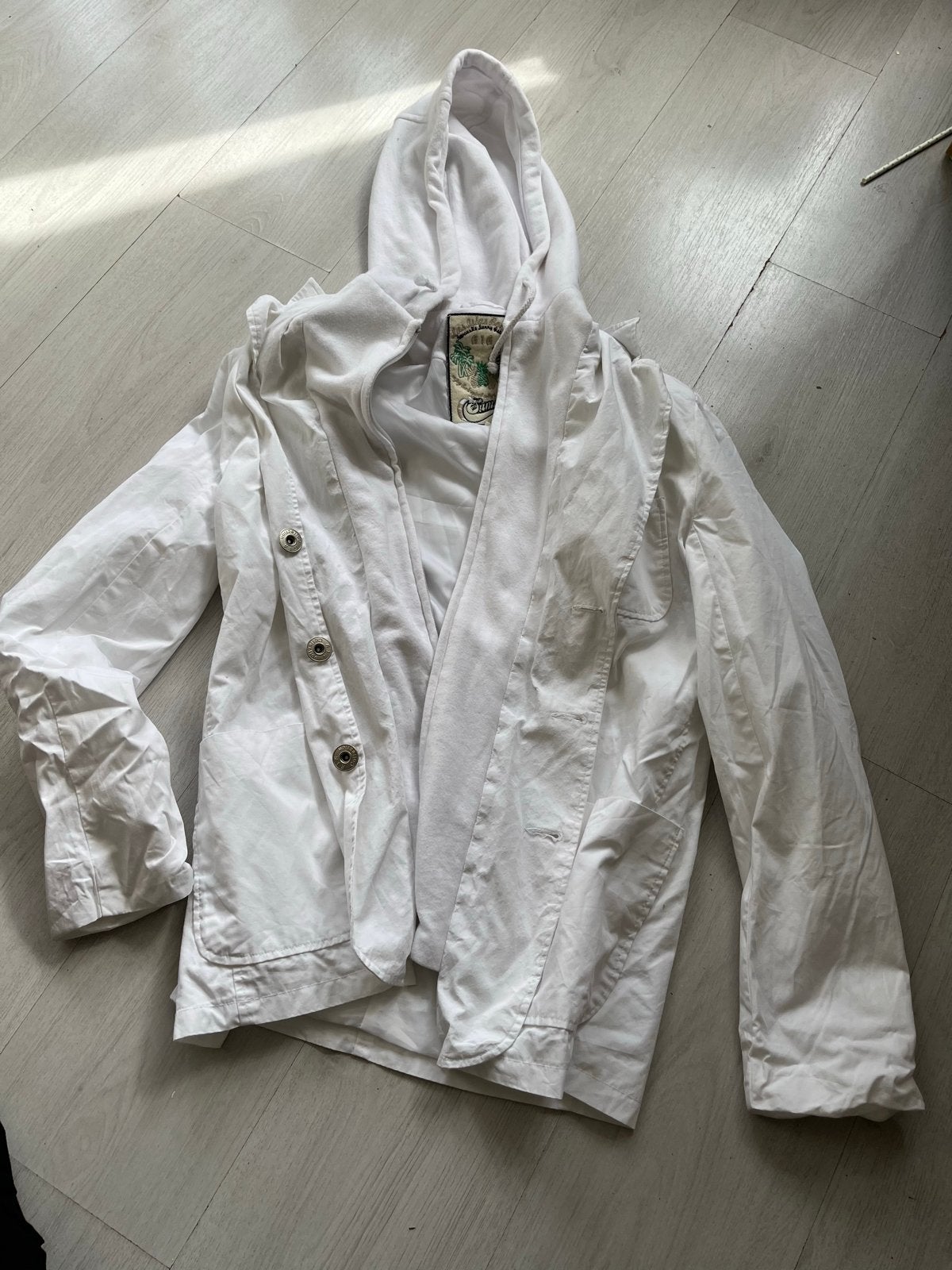 Witte jas met capuchon - Maat M, Ophalen of Verzenden, Gedragen, Wit, Halswijdte 38 (S) of kleiner