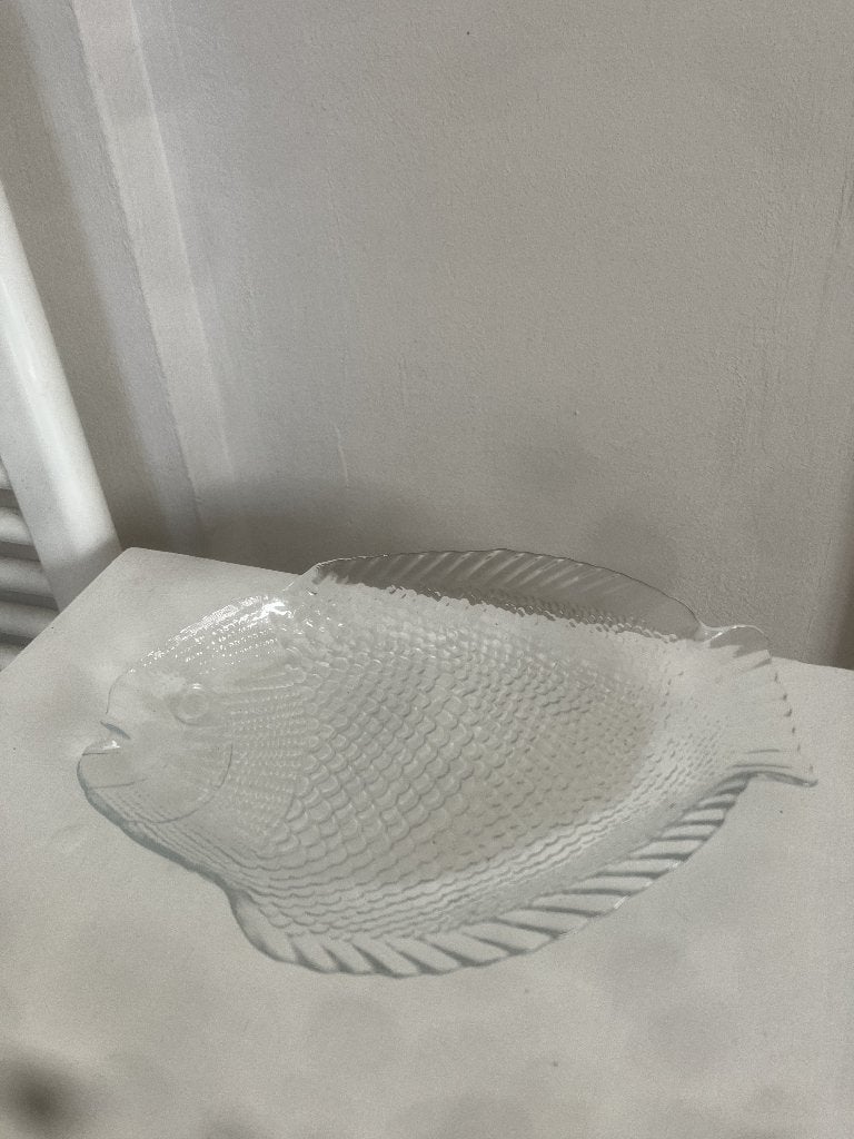 Mooie glazen (vis)schaal, Ophalen of Verzenden, Overige stijlen, Glas, Schaal of Schalen