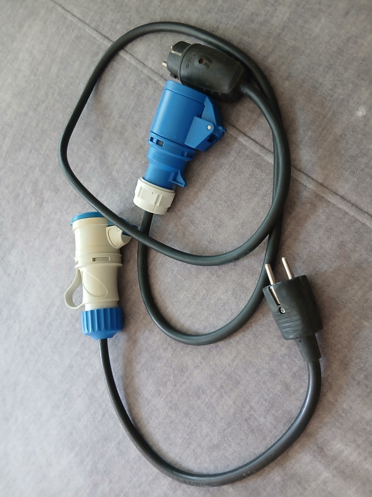 CEE stekker camping adapter - 2 stuks, Caravans en Kamperen, Ophalen of Verzenden