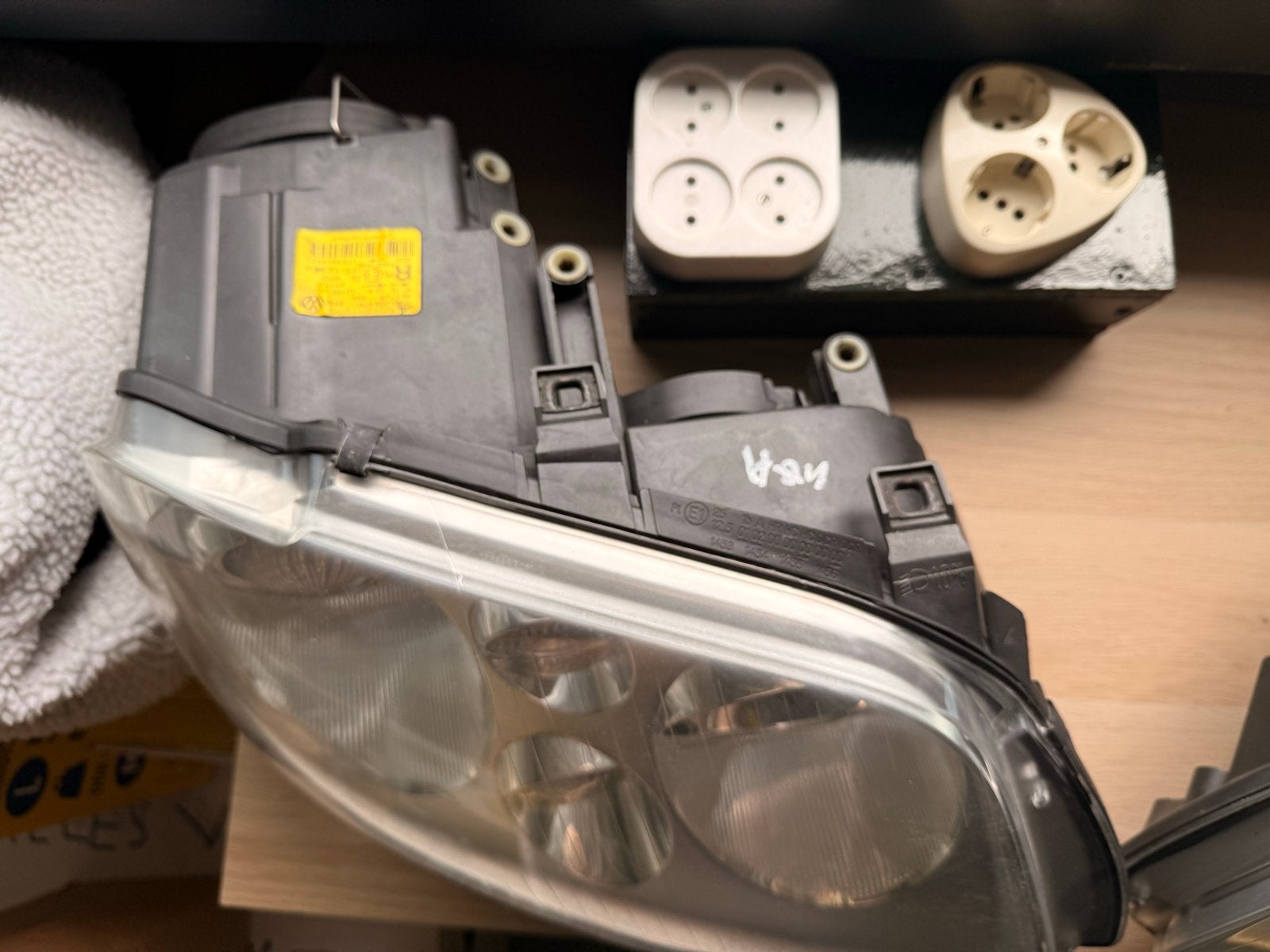 VW Caddy/Touran 1T1 Xenon Koplampen Compleet, Ophalen, Gebruikt, Volkswagen
