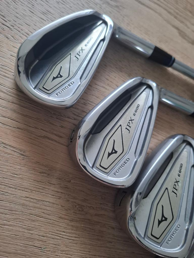 Mizuno JPX E600 Forged Regular rechtshandig Staal, Ophalen of Verzenden, Zo goed als nieuw, 250 mm of meer