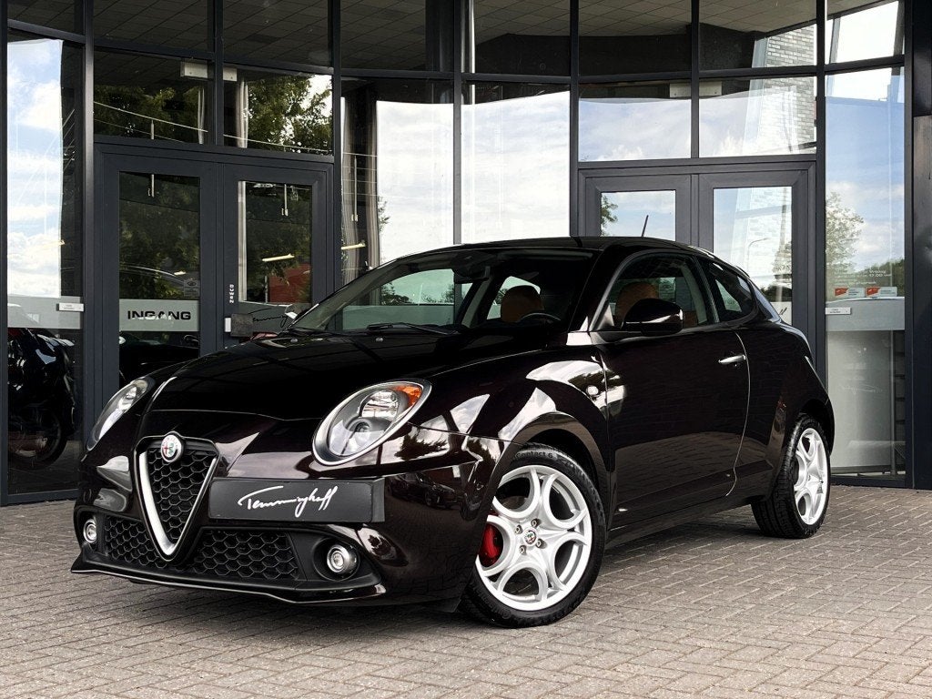 Alfa romeo MITO 0.9 T. AIR EXCLUSIVE CLIMA - NAVI - LEDER -, Auto's, Voorwielaandrijving, Gebruikt, Euro 6, Handgeschakeld