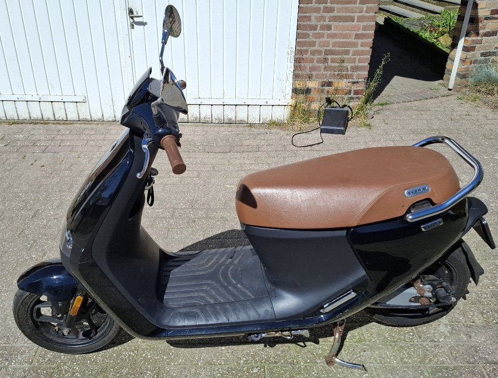 Segway eScooter E125S, Fietsen en Brommers, Scooters | Overige merken, Ophalen, Gebruikt, Maximaal 45 km/u, Elektrisch