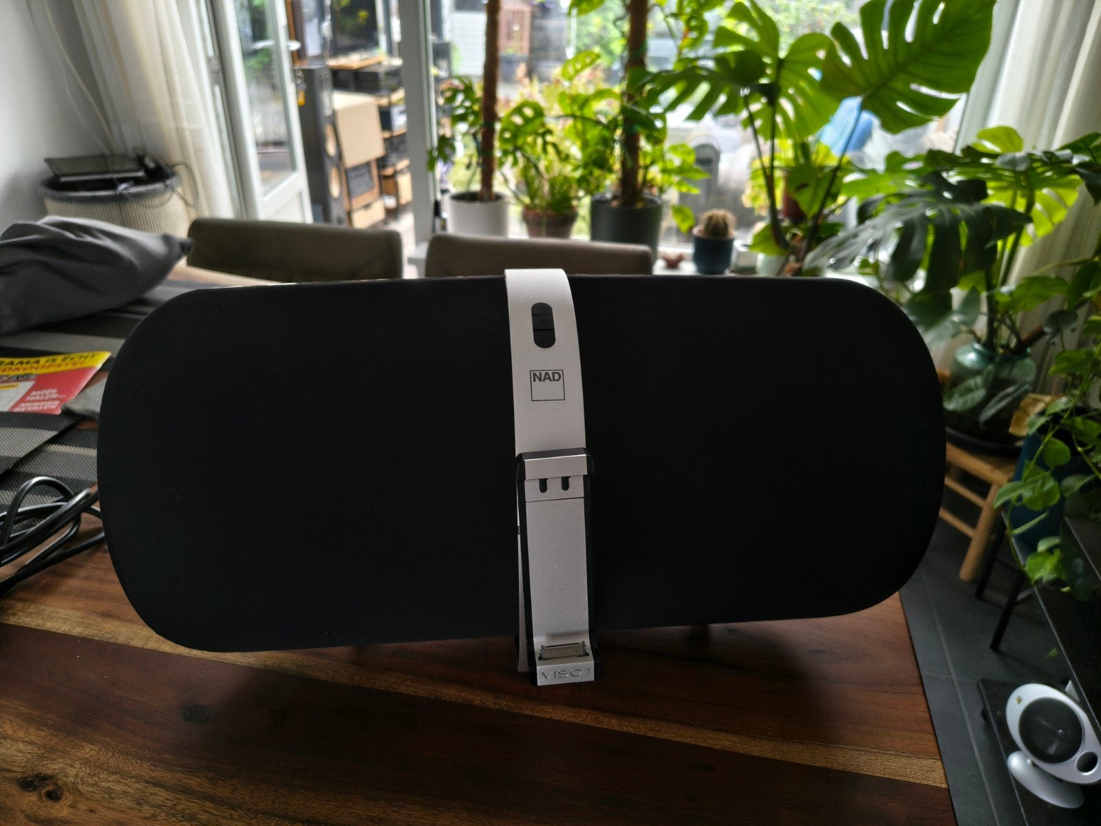NAD Viso 1 - iPod Dock met aptX Bluetooth, Overige merken, Gebruikt, Ophalen of Verzenden, Draagbare speaker