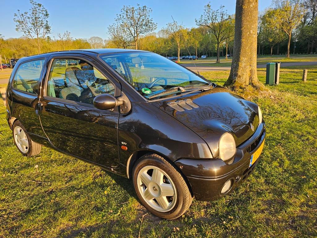 Renault Twingo 1.2 16V Dyna 2005 2003 Zwart, Auto's, Renault, Voorwielaandrijving, 4 cilinders, 4 stoelen, Zwart