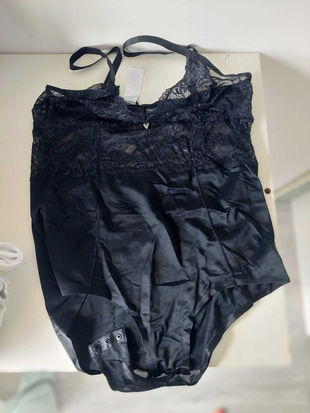 Guess Body met kant - Zwart maatxl, Guess, Ophalen of Verzenden, Zwart, Body of Korset