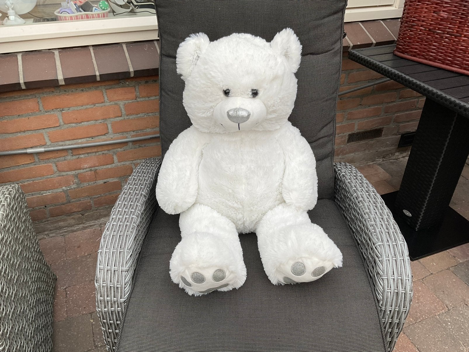 Nieuwe witte beer of teddybeer ca70cm zilveren pootjes, Ophalen, Nieuw, Stoffen beer, Overige merken