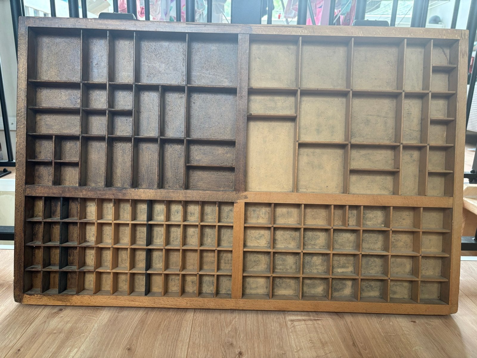 Vintage letterbak / zetlade - 83x54x4cm, Ophalen