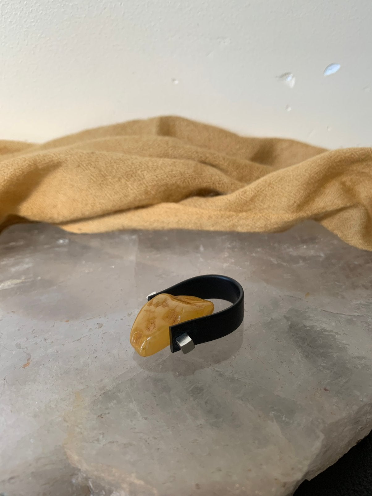 Barnsteen amber beschermt geluk vrede vertrouwen power SALE, Sieraden, Tassen en Uiterlijk, Ringen, Nieuw, Oranje, Ophalen of Verzenden
