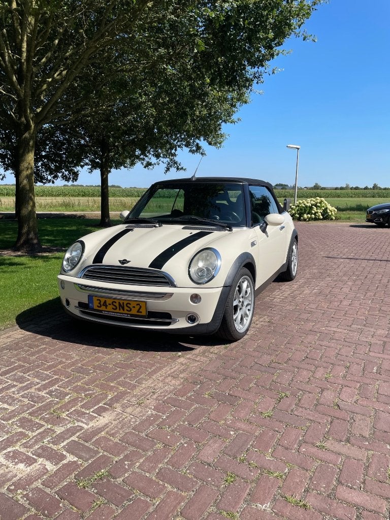 Mini 1.6 16V Cooper Cabrio 2005 Wit, Voorwielaandrijving, Zwart, 4 cilinders, Cabriolet