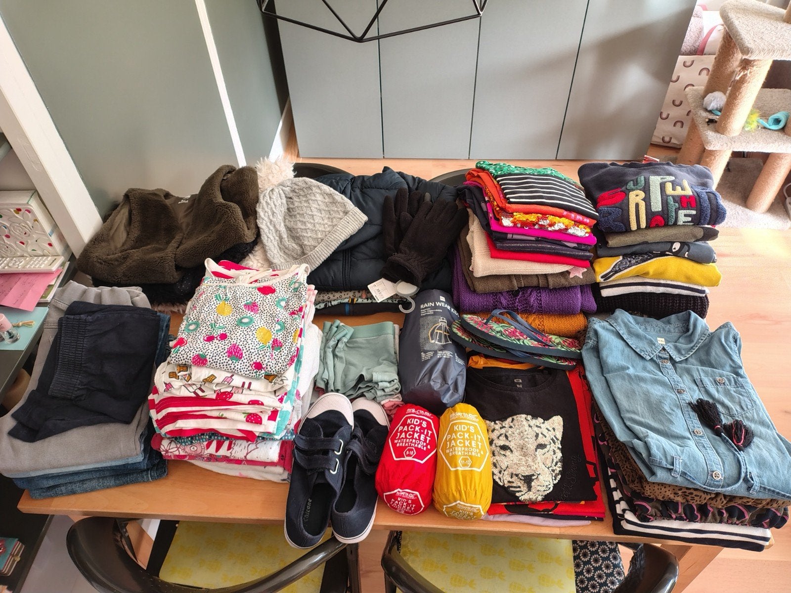 Groot pakket kleding: 134,140,146,152,158,164 meisje Hema WE, Ophalen, Gebruikt, Overige maten