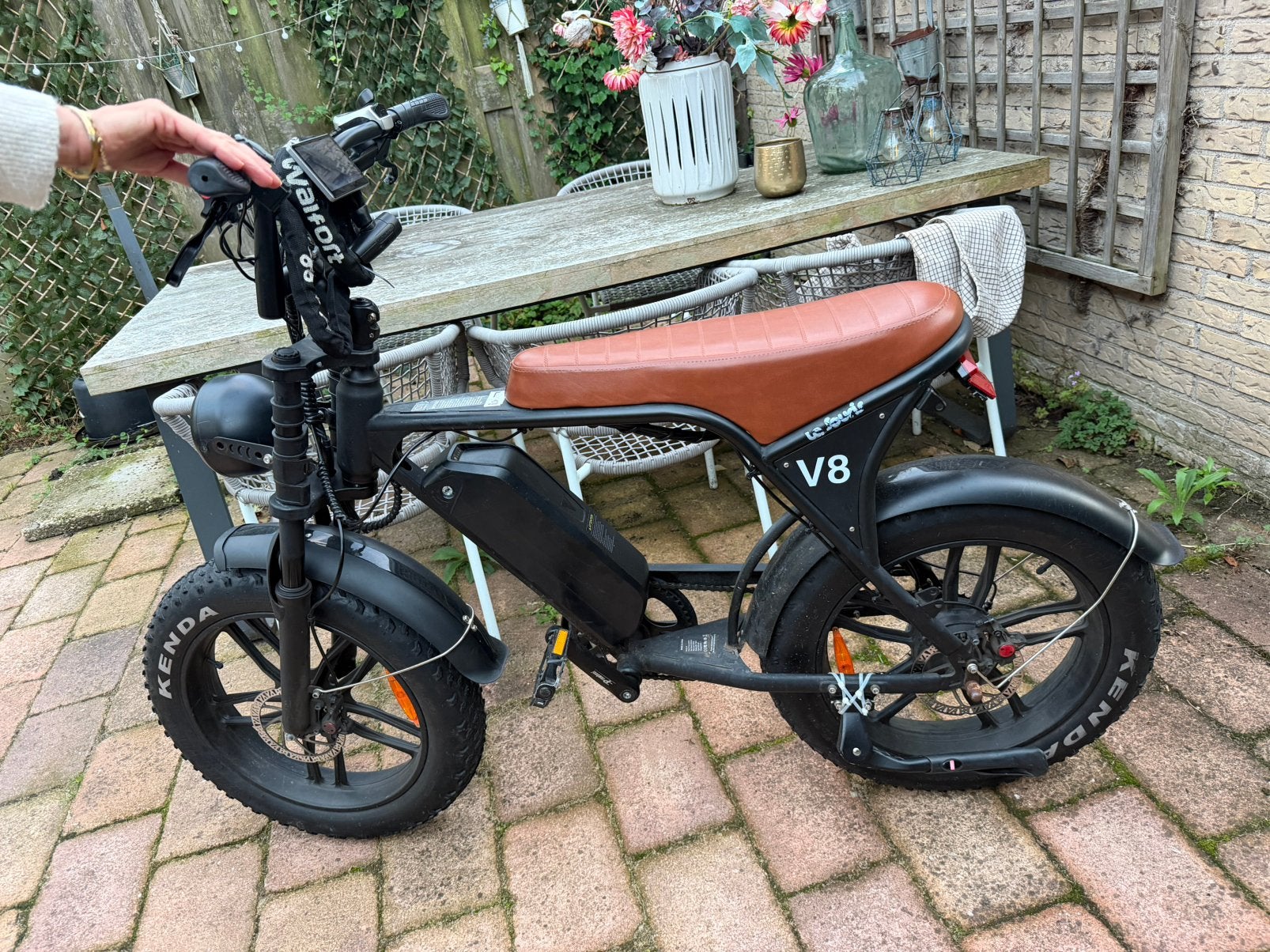 Crossboss v8 zwart met bruin zadel, Fietsen en Brommers, 59 cm of meer, Ophalen, Gebruikt, Overige merken