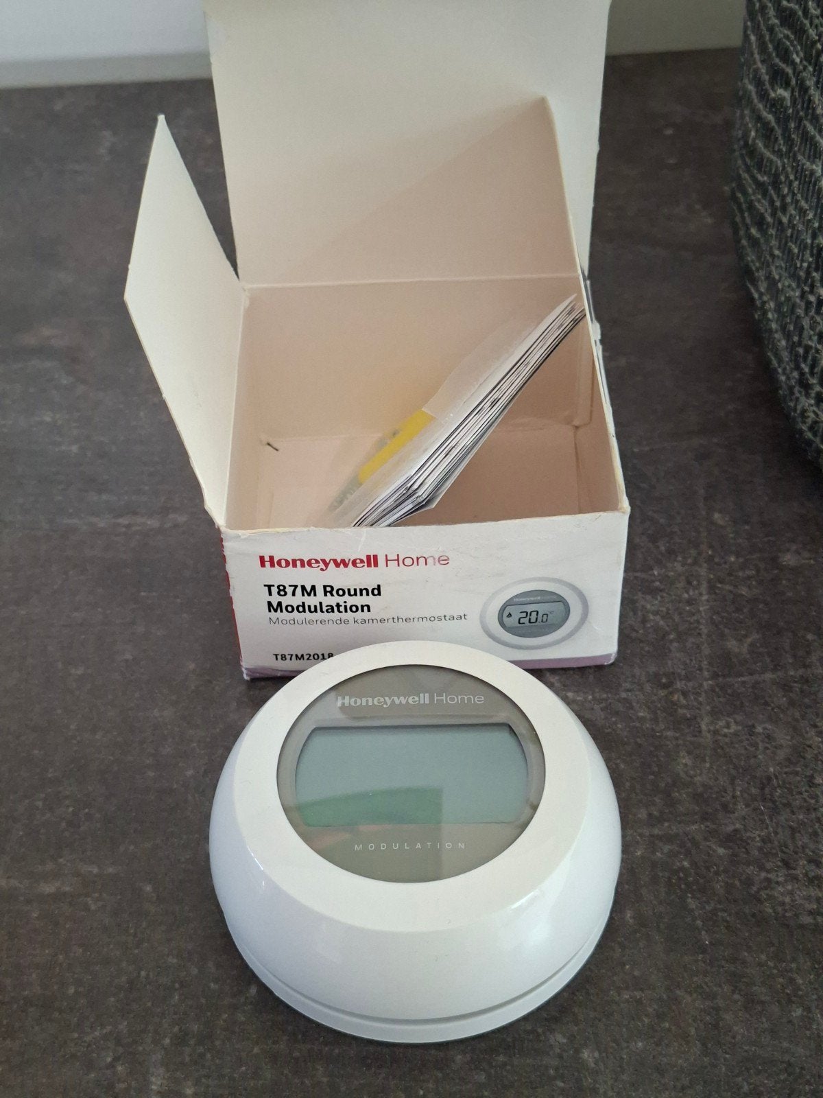 Honeywell Home T87M Round Modulerende Kamerthermostaat, Ophalen of Verzenden, Slimme thermostaat