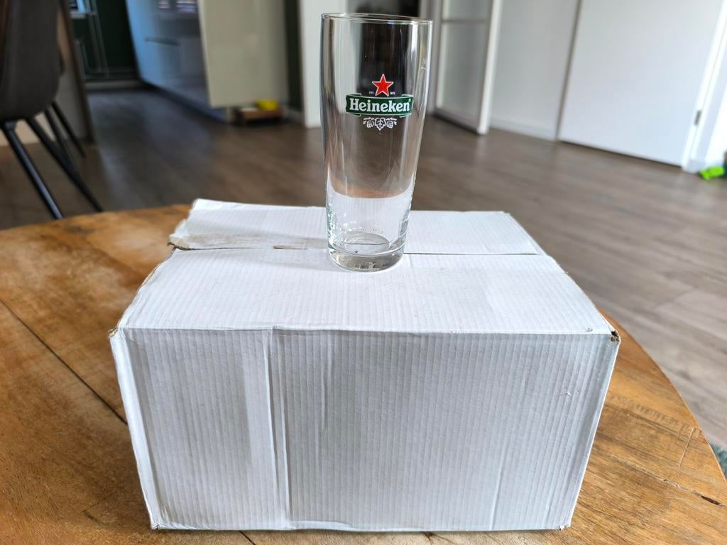 2 volle dozen Heineken fluitjes bierglazen - ongebruikt, Verzamelen, Glas en Borrelglaasjes, Nieuw, Bierglas, Ophalen of Verzenden