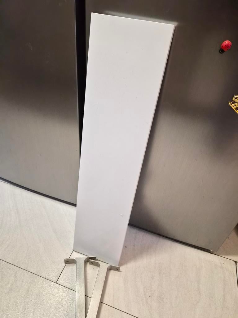 Nieuwe zweefplank Ekby Tony van Ikea met 2 dragers, Ophalen of Verzenden, Nieuw