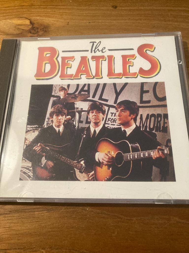 The Beatles - The Beatles (Rare verzamel cd / Intertape), Cd's en Dvd's, Cd's | Pop, Zo goed als nieuw, 1960 - 1969, Verzenden