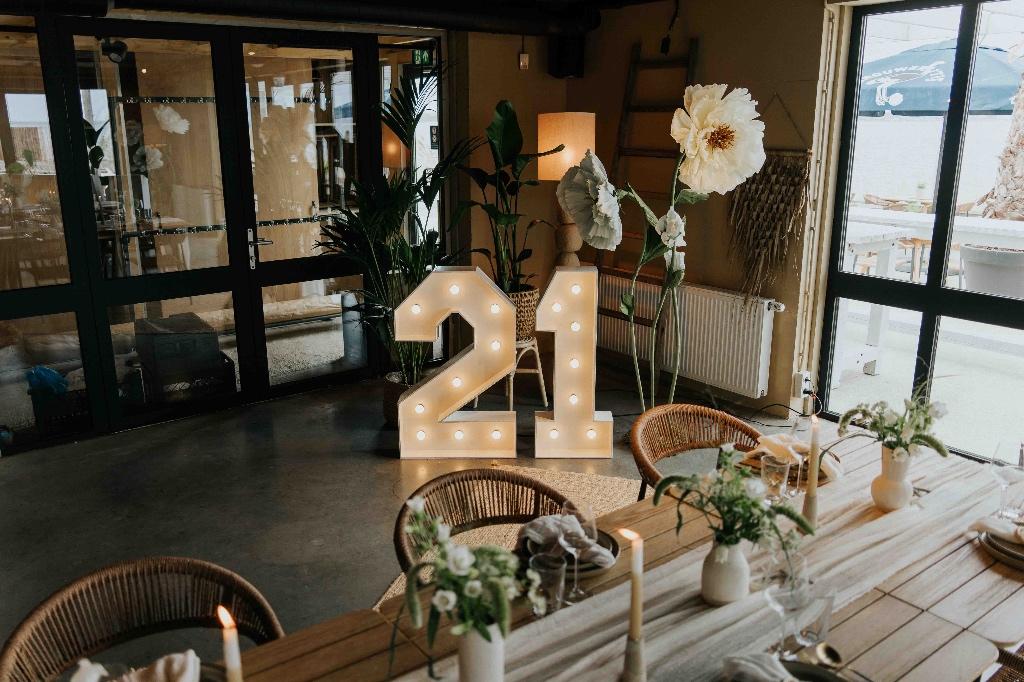 Lichtcijfers21/lichtletters/marquee cijfers te huur, Ophalen of Verzenden, Zo goed als nieuw, Verjaardag