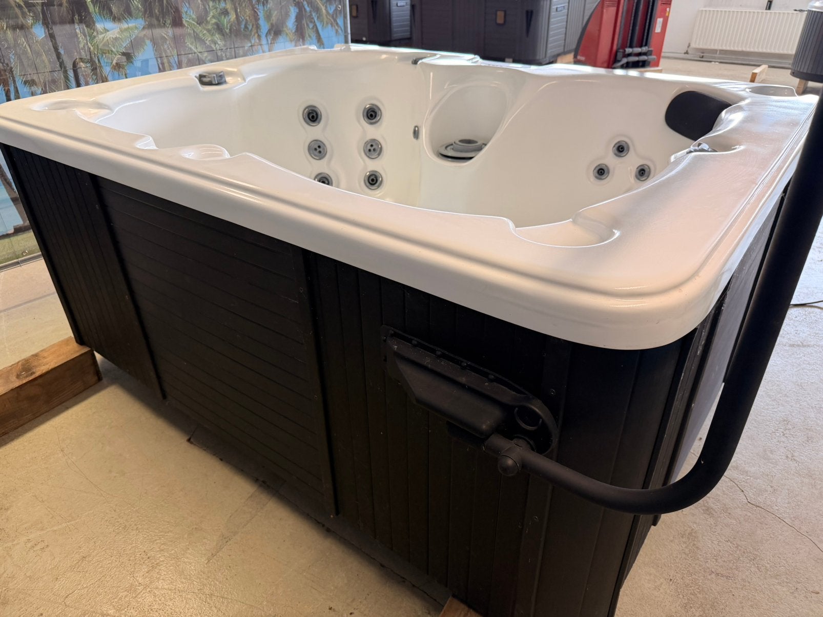Leuke 4 persoons jacuzzi Balboa, Ophalen, Nieuw, Filter