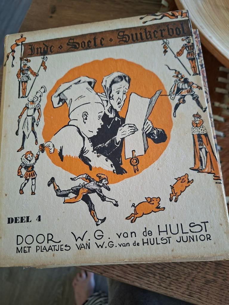 In de Soete Suikerbol - Deel 3, 4 en 5 - W.G. van de Hulst, Ophalen of Verzenden, Gelezen, W.G. van de Hulst, Fictie algemeen