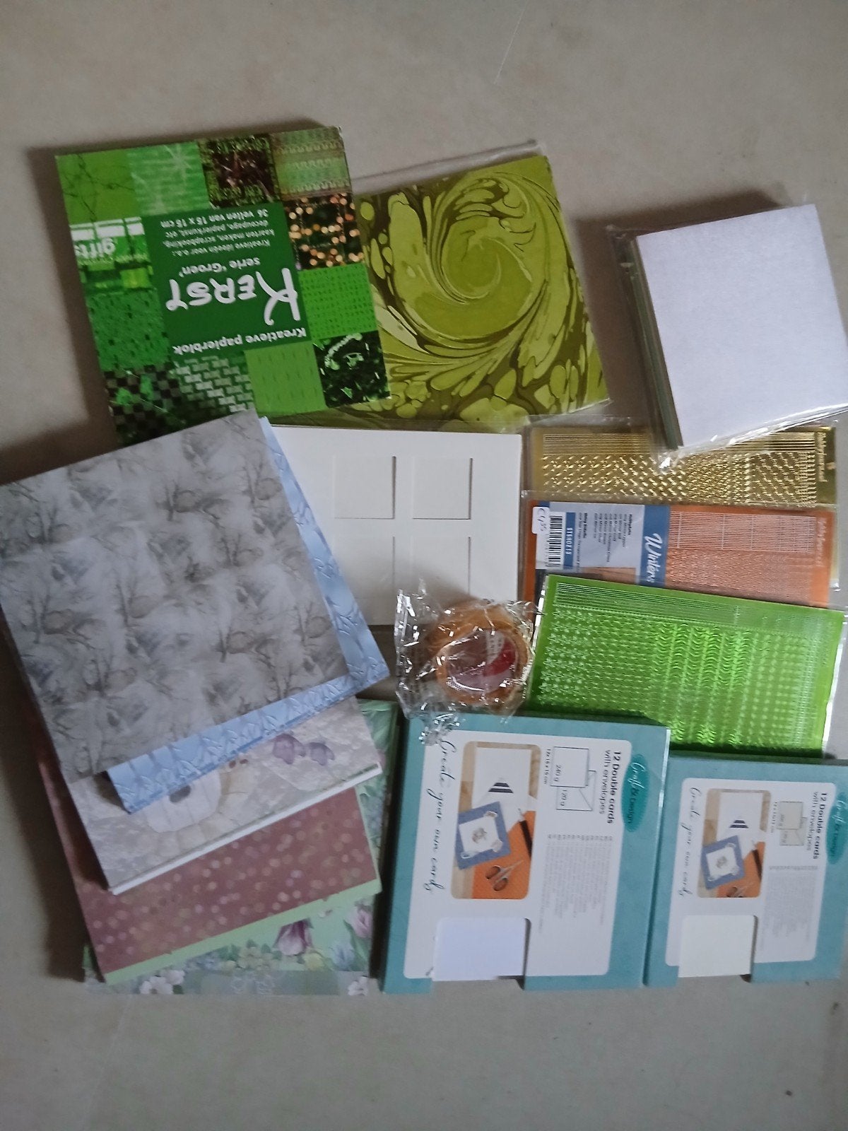 Groot knutselpakket voor kaartenmakers - Nieuwstaat, Ophalen of Verzenden, Nieuw, Overige thema's, Overige typen