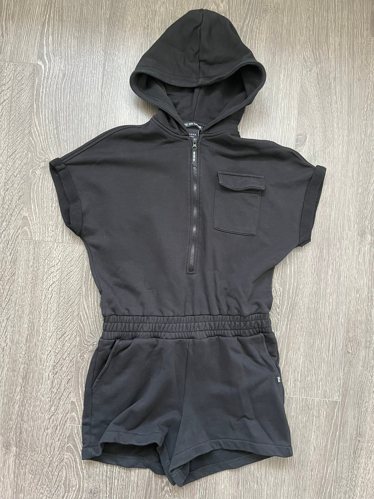 Meisjes jumpsuit / playsuit zwart Nik & Nik mt 16 / 176, Kinderen en Baby's, Ophalen of Verzenden, Zo goed als nieuw, Meisje, Setje