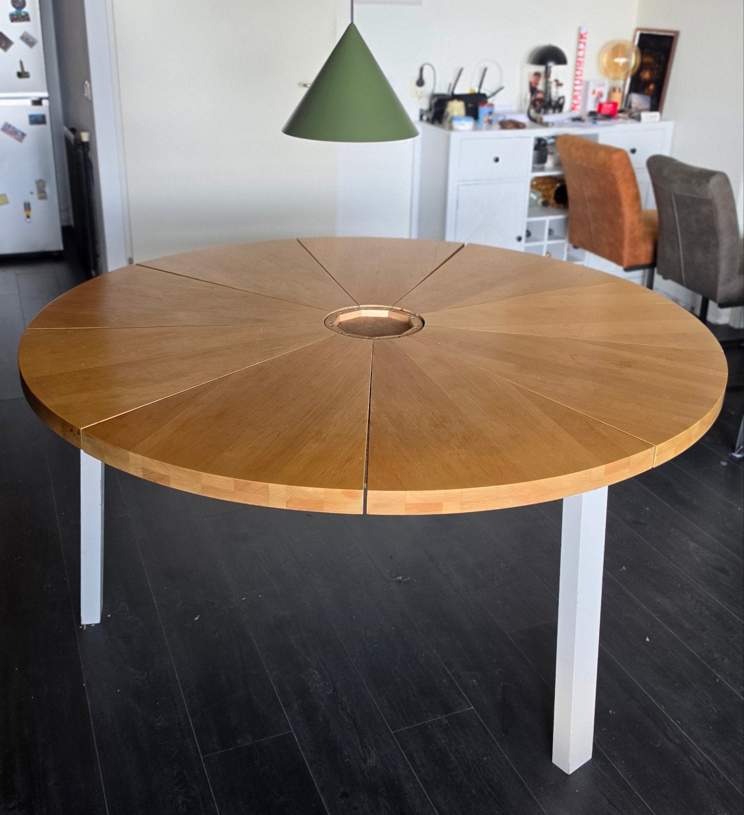 Unieke Ronde Houten Eettafel (6 Personen) – Zonnestraal Patr, Ophalen, Gebruikt, Rond, 100 tot 150 cm