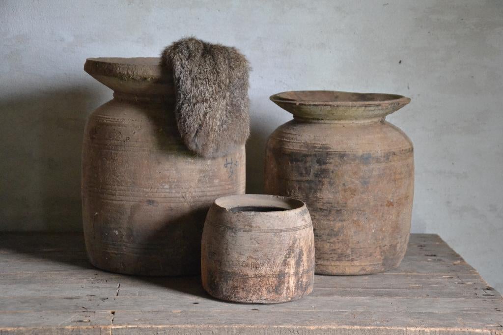 Originele oude houten Nepalese pot / kruik, Huis en Inrichting, Woonaccessoires | Vazen, Overige materialen, Overige kleuren, Nieuw