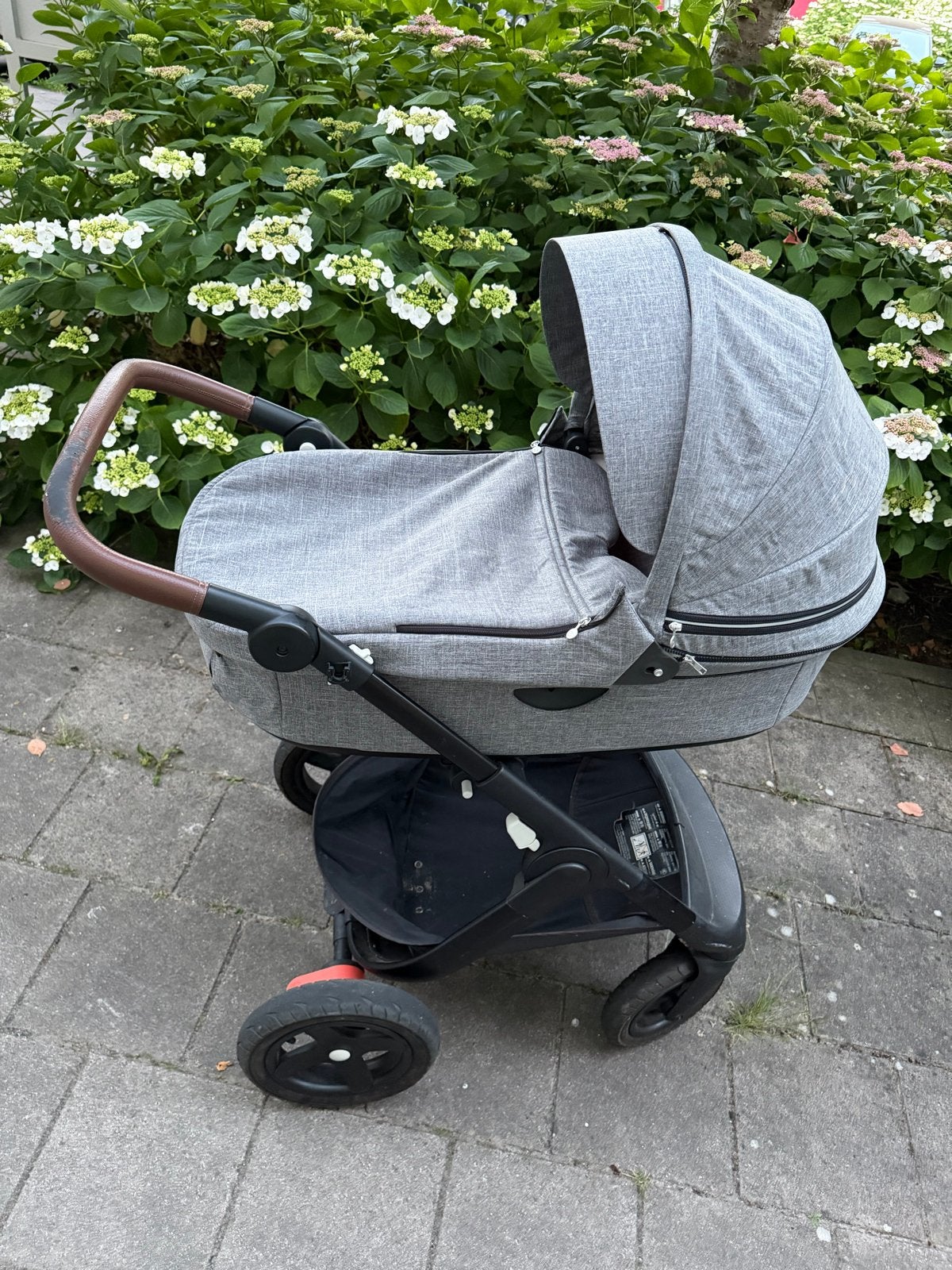 Stokke Trailz Kinderwagen & Reiswieg Compleet accessoires, Gebruikt, Verstelbare duwstang, Combiwagen, Ophalen