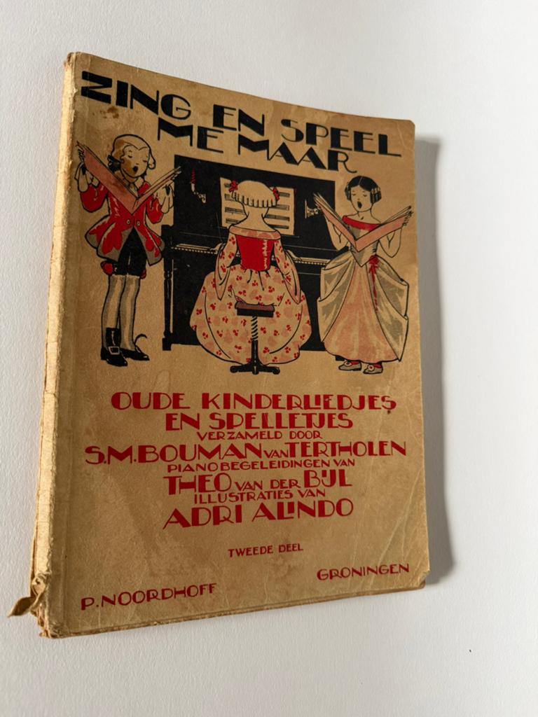 2x Antiek Pianoboek Kinderliedjes - Zing en Speel Me Maar, Ophalen