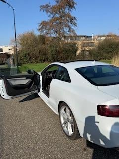 Audi S5 4.2 FSI 260KW Coupe Quattro 2007 Suzuka Grey, Auto's, Euro 5, 8 cilinders, 4 stoelen, Alcantara