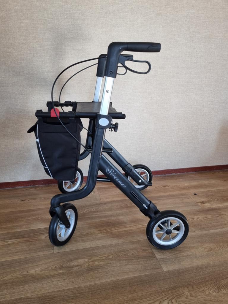 Rollator Rehasense Streamer maat L, Ophalen