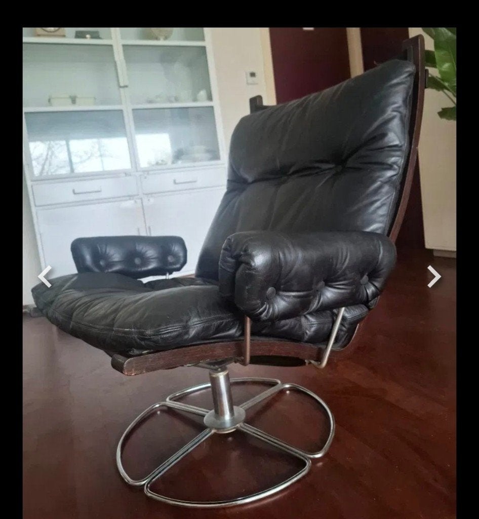 Lederen design wing chair - draai fauteuil, Gebruikt, Minder dan 75 cm, Ophalen of Verzenden, Vintage modern klassiek
