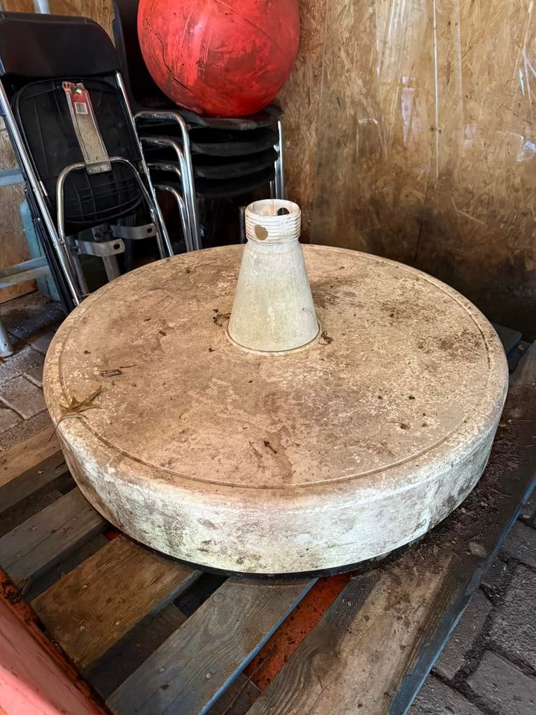 Grote zware parasol voet - 85 cm doorsnee - Sun garden, Ophalen, Gebruikt, Parasolvoet, Minder dan 1 meter