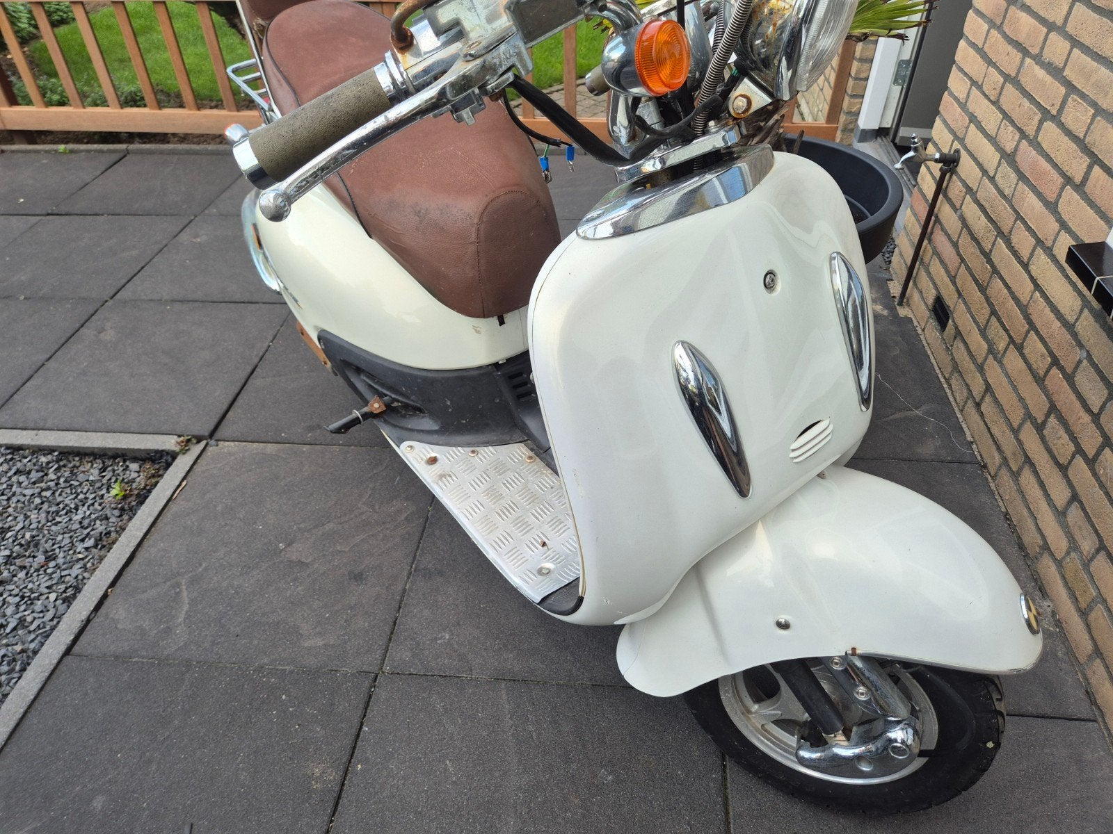Grande Retro Scooter - Onderdelen kappen blok uitlaat vork, Fietsen en Brommers, Brommeronderdelen | Scooters, Ophalen of Verzenden