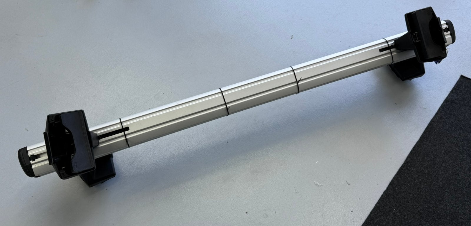 Thule WingBar dakdragers VW Golf 6 & Golf 5 mogelijk passend, Ophalen of Verzenden, Zo goed als nieuw