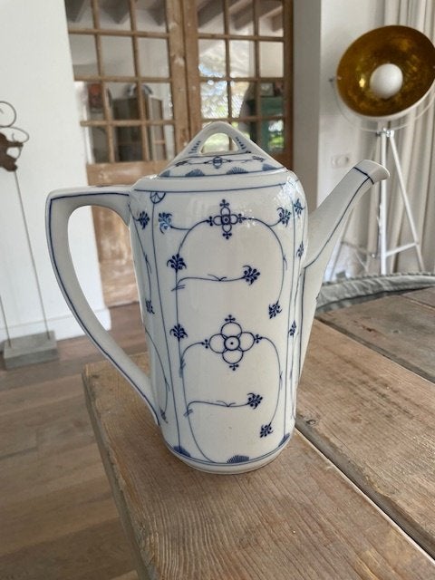 Hoge vintage koffiepot. ( Saksisch) blauw / wit. 26 cm., Ophalen