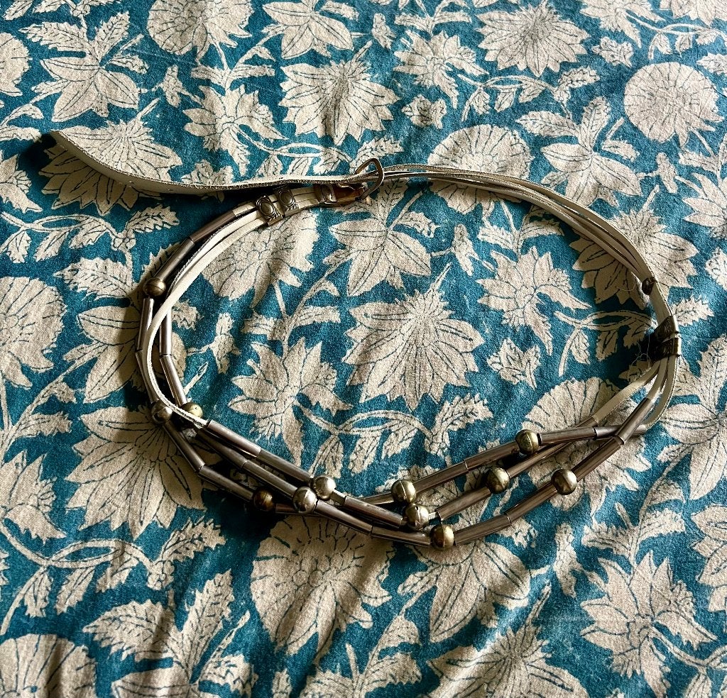 Vintage retro leren metaal zilverkleur goudkleur riem taille, Overige kleuren, 5 cm of meer, Echt leder, 90 tot 100 cm