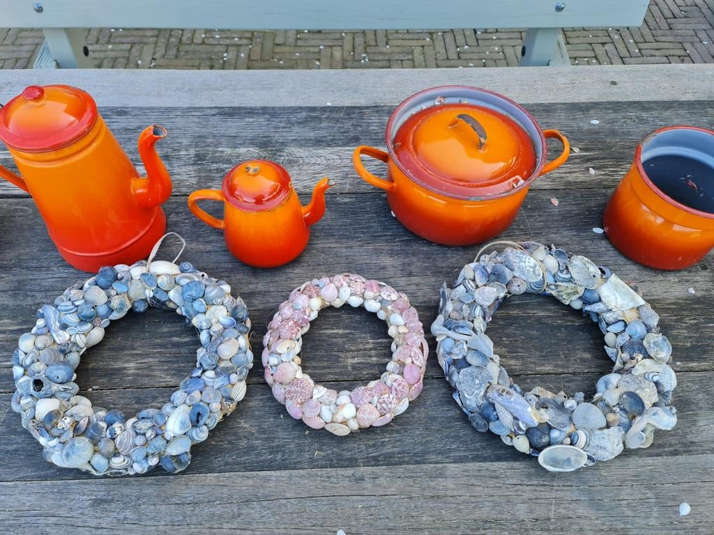 Decoratieve schelpen kransen, Ophalen