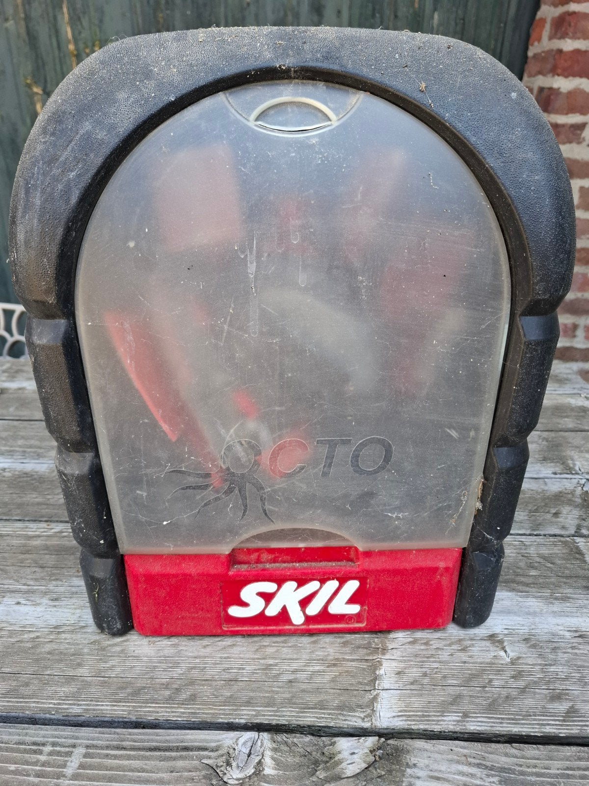 Skil Octo schuurmachine in handige opbergkoffer, Ophalen, Gebruikt, Minder dan 600 watt, Overige typen
