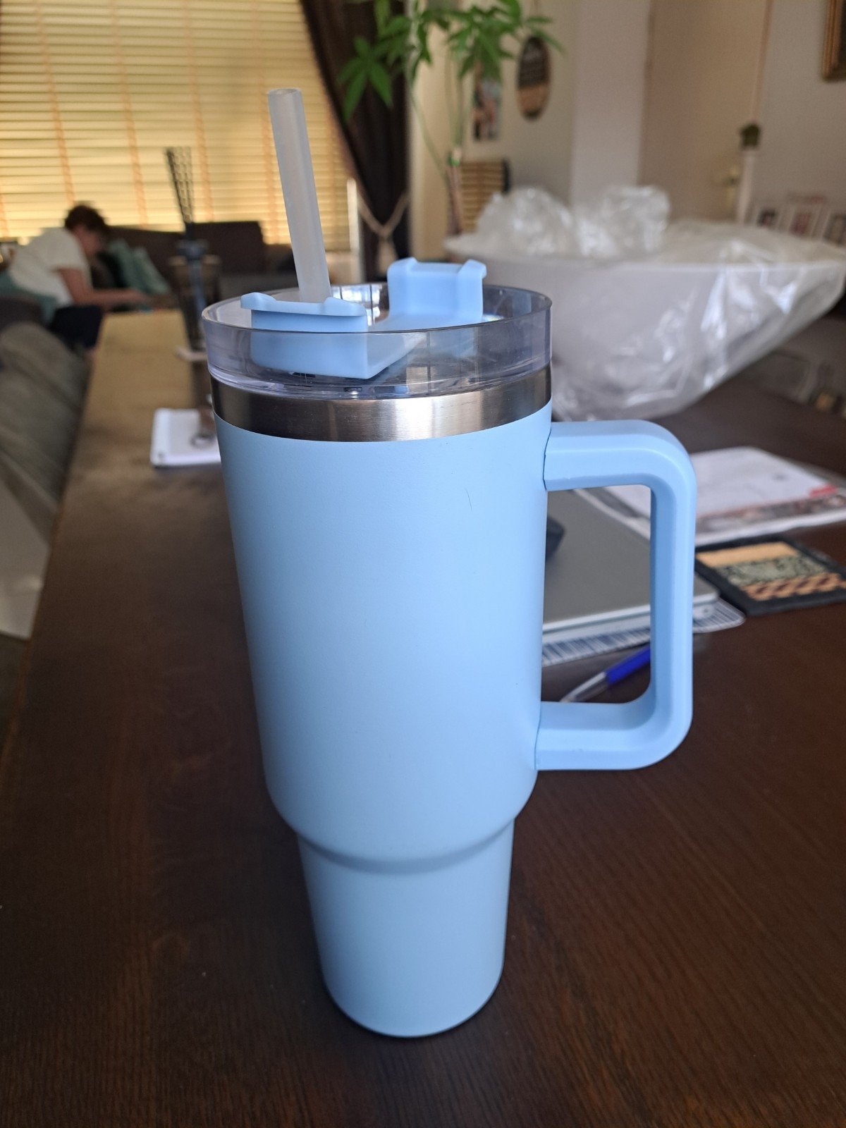 Drinkbeker met plastic rietje, Kunststof, Ophalen of Verzenden, Zo goed als nieuw, Overige typen