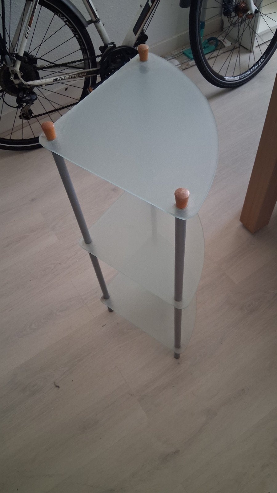 Glazen hoekrekje met 3 planken, Gebruikt, Ophalen of Verzenden, Modern, Glas