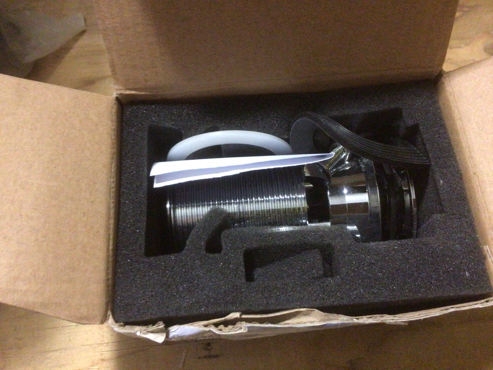 Nieuwe 1 1/4" Slotted Basin Waste - CW60-CB, Ophalen of Verzenden, Nieuw, Chroom, Overige typen
