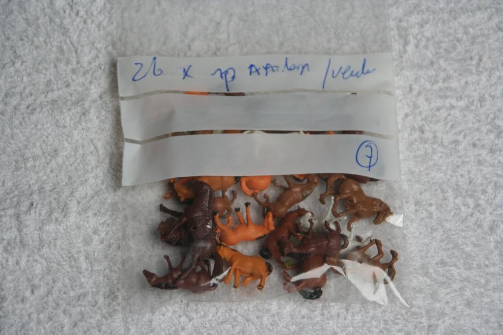 Merten/Preiser HO 26 x Paarden-Veulens (7), Overige merken, Gelijkstroom of Wisselstroom, Overige typen, Nieuw
