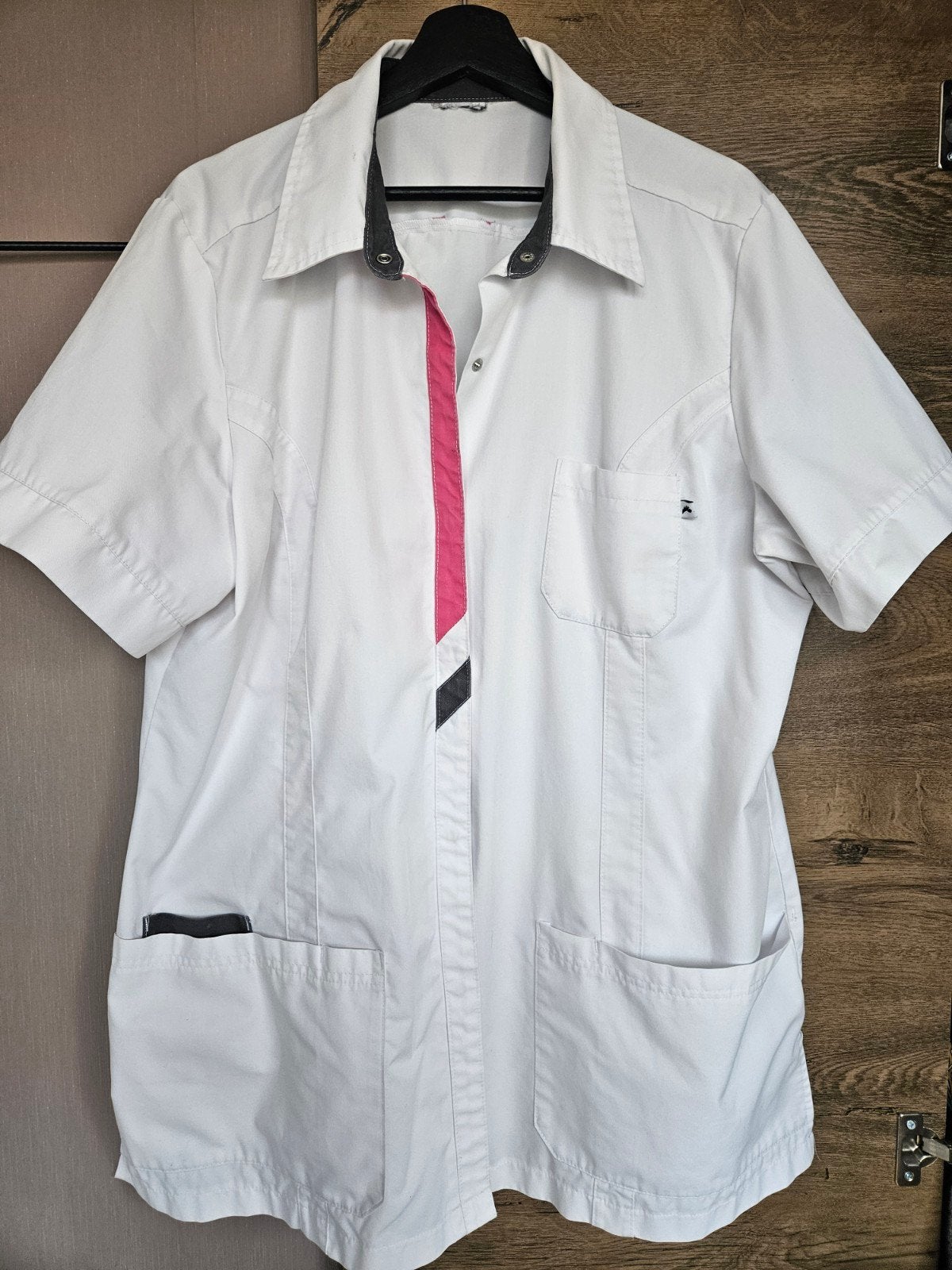 Witte Zorgtuniek Maat XL met Roze Details, Kleding | Dames, Ophalen of Verzenden, Gedragen