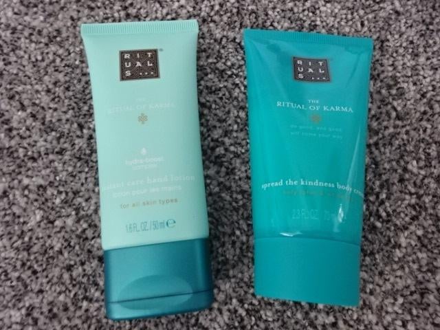 Rituals The Ritual Of Karma Hand Lotion en Body Cream, Ophalen of Verzenden, Nieuw, Bodylotion, Crème of Olie