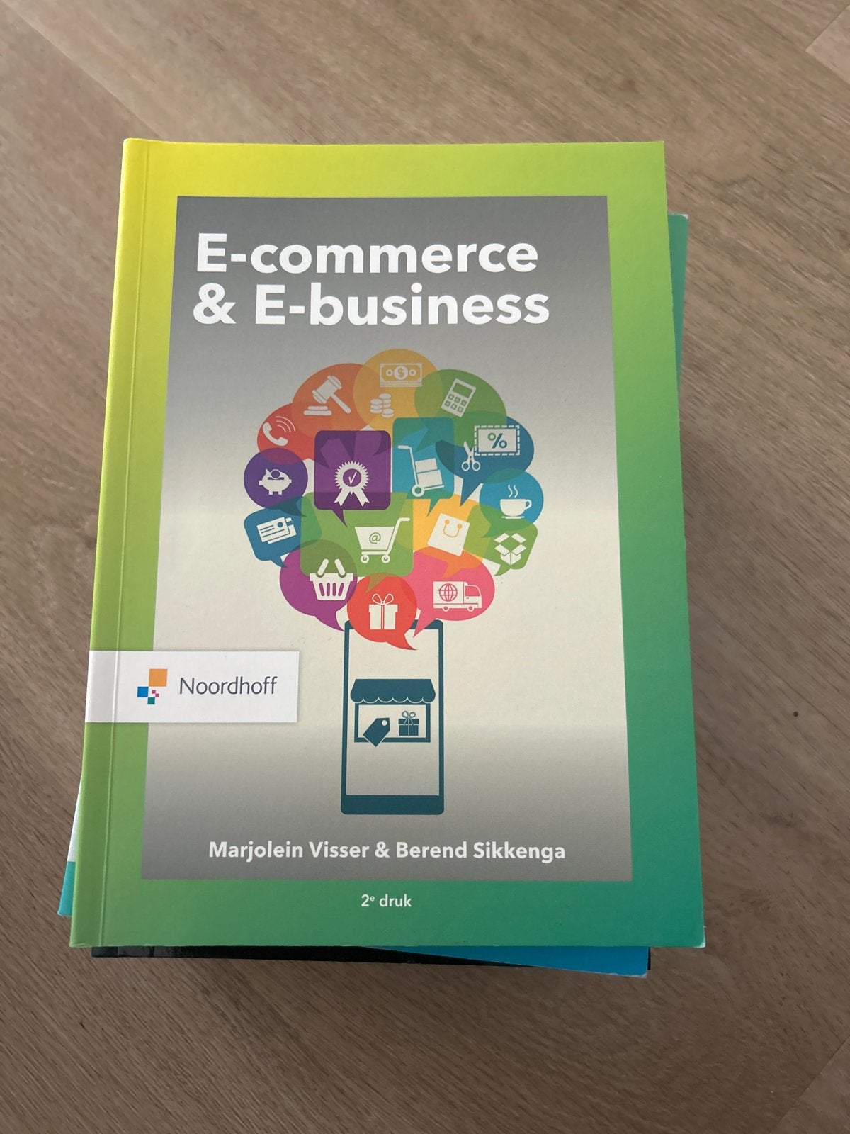 E-commerce & E-business - Marjolein Visser & Berend Sikkenga, Boeken, Ophalen of Verzenden, Gamma, Zo goed als nieuw, HBO