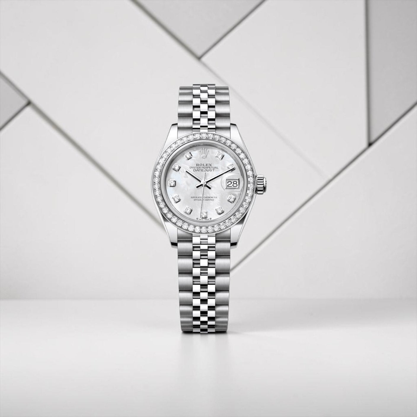 Rolex Lady Datejust 28 Mother of Pearl met Factory Diamanten, Ophalen of Verzenden, Zo goed als nieuw, Staal, Rolex